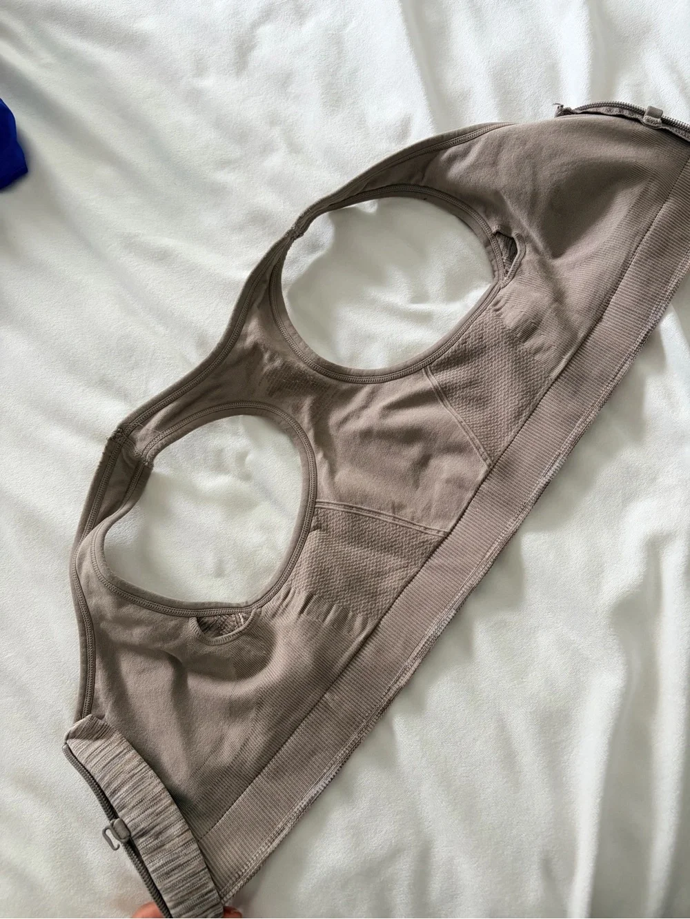 Avta sport bra